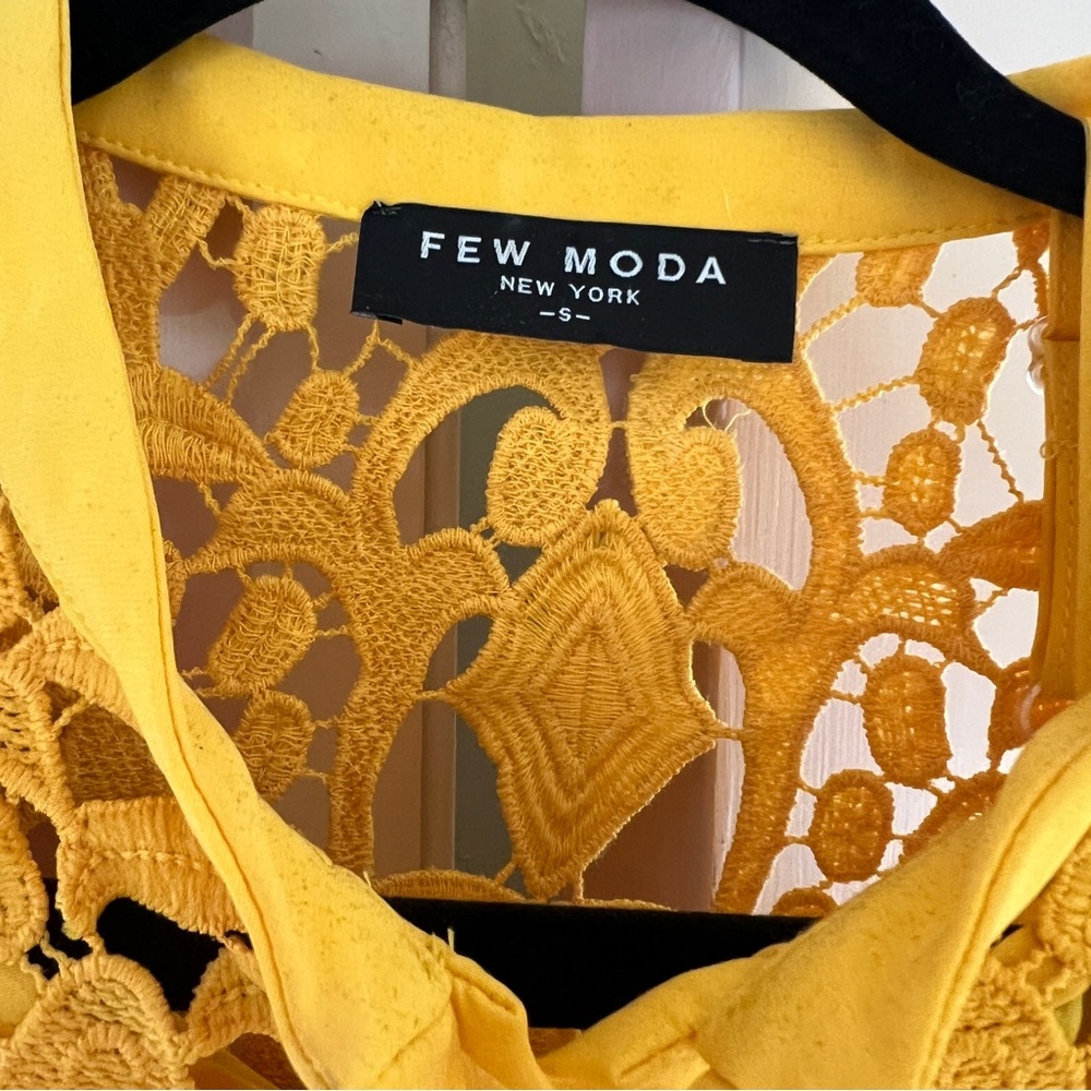 FEW MODA Lace Dress with Bow - Picture 6 of 10